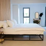 A-seven شقة *