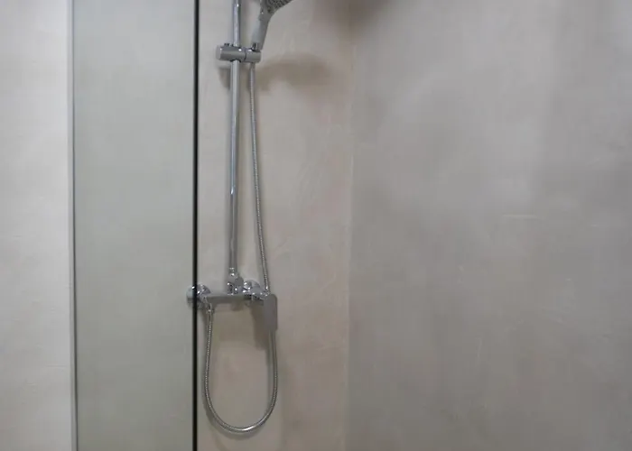 A-seven Apartment *